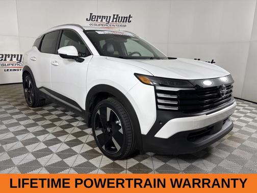 2025 Nissan Kicks SR