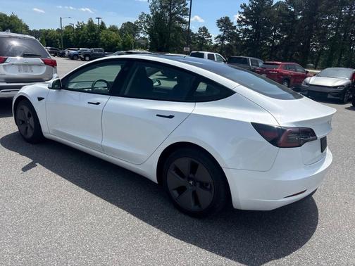 White 2023 Tesla Model 3 Base