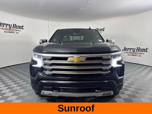 2022 Chevrolet Silverado 1500 High Country