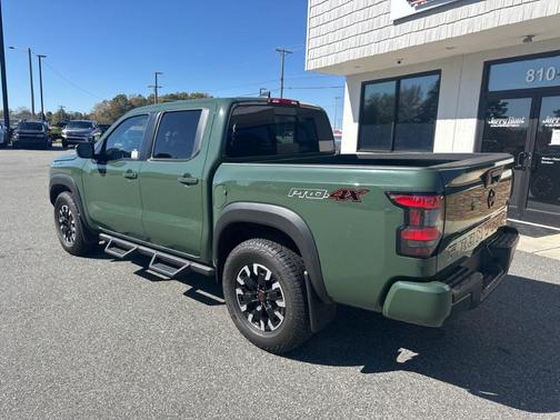 2024 Nissan Frontier PRO-4X