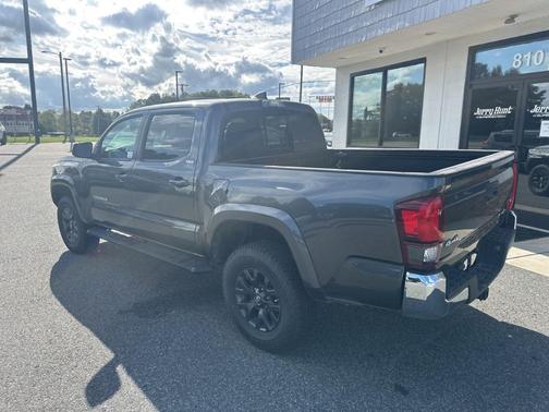 2020 Toyota Tacoma SR5