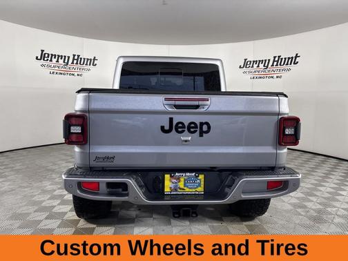 2021 Jeep Gladiator Overland