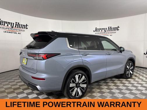 2025 Mitsubishi Outlander SEL