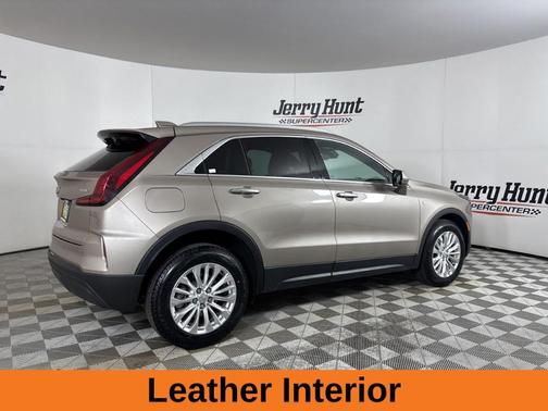 2024 Cadillac XT4 Luxury