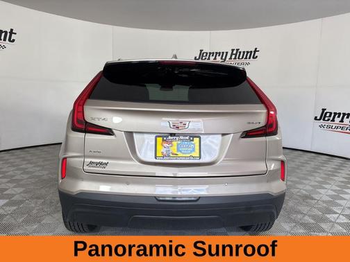 2024 Cadillac XT4 Luxury
