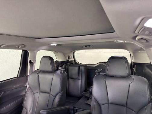 2022 Subaru Ascent Limited 7-Passenger