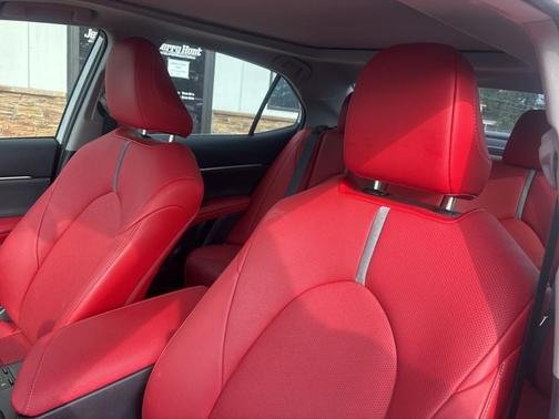 2023 Toyota Camry XSE V6