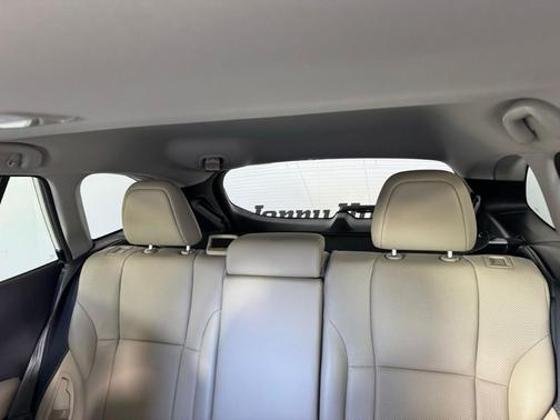 Crystal White Pearl 2024 Subaru Outback Limited