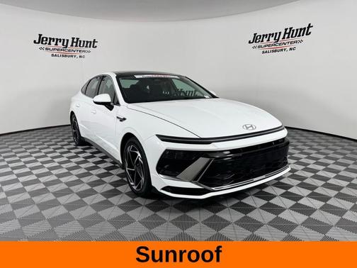 2024 Hyundai SONATA SEL