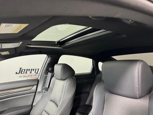 2022 Honda Accord Sport 2.0T