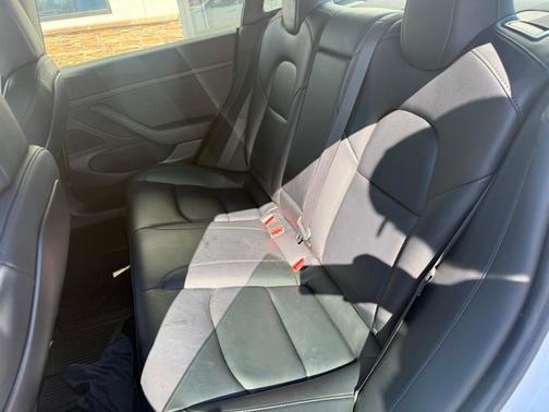 2020 Tesla Model 3 Standard Range Plus