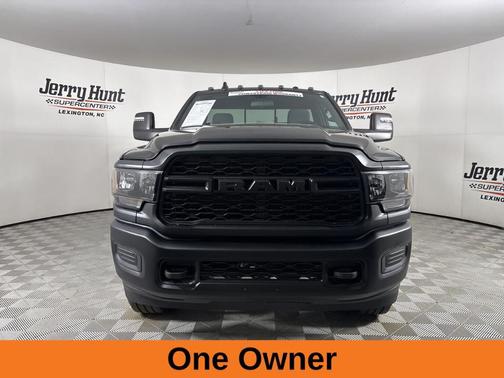 Diamond Black 2024 RAM 2500 Tradesman