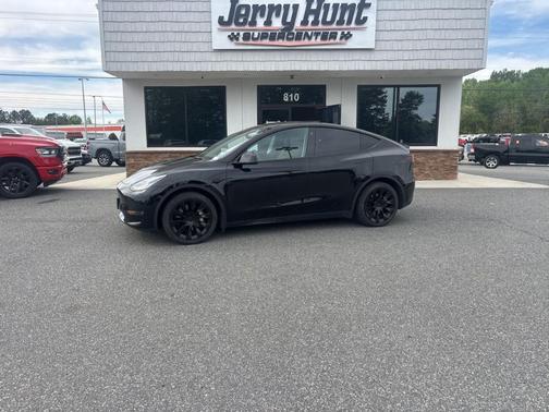 Black 2021 Tesla Model Y Long Range