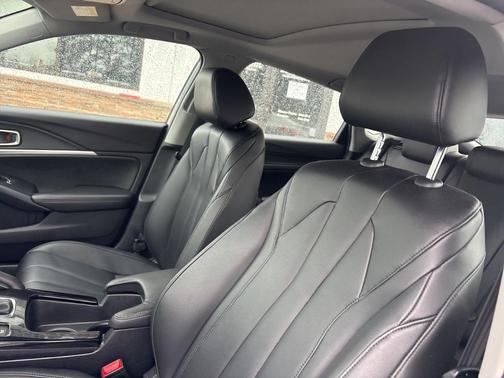 2025 Acura Integra Base