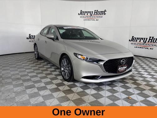 2025 Mazda Mazda3 FWD w/Preferred Package