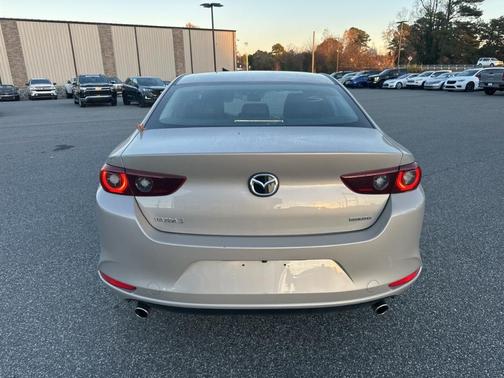 2025 Mazda Mazda3 FWD w/Preferred Package