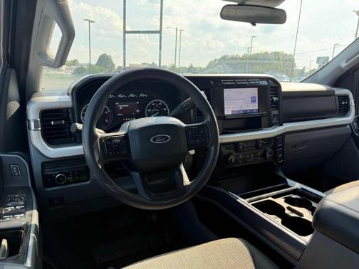 2024 Ford F-350 XLT