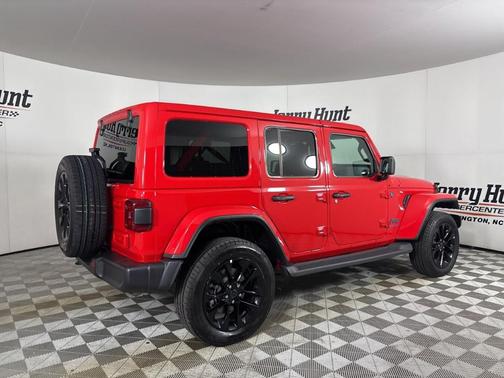 2025 Jeep Wrangler 4xe Sahara
