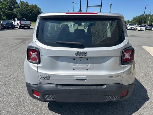 2021 Jeep Renegade Sport