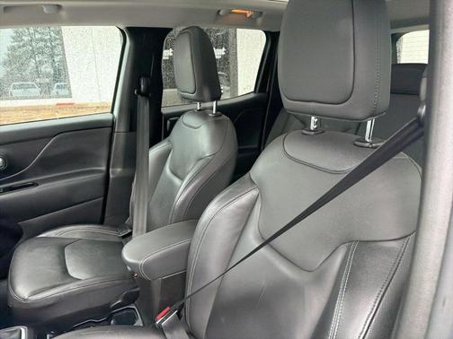 2023 Jeep Renegade Limited