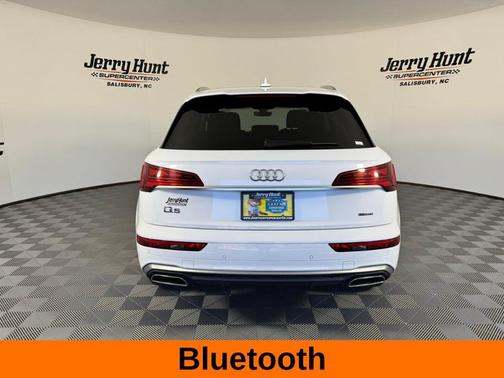 2024 Audi Q5 45 S line quattro Premium