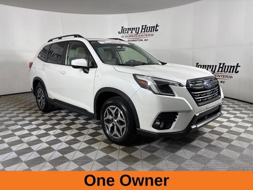 2023 Subaru Forester Premium