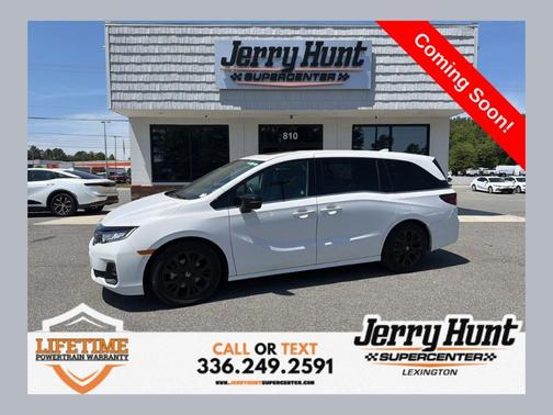White 2025 Honda Odyssey Sport-L