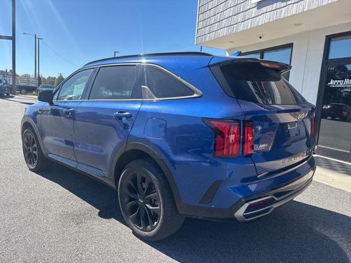 2022 Kia Sorento SX