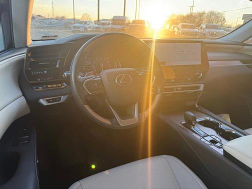 2024 Lexus RX 350 Premium