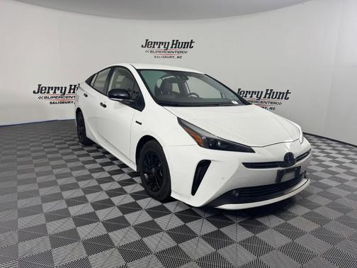 2022 Toyota Prius XLE