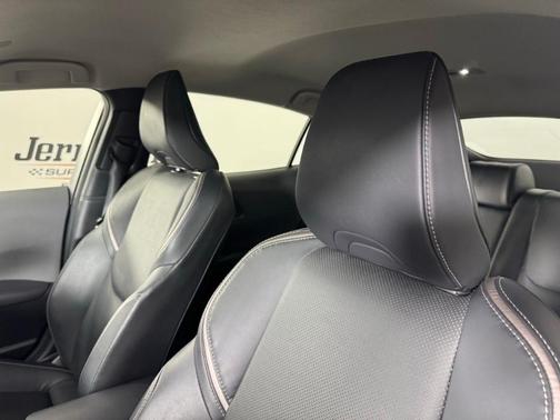 2023 Toyota Prius XLE