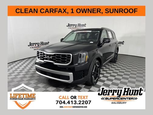 Ebony Black 2023 Kia Telluride S