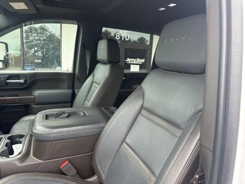 2022 GMC Sierra 2500 Denali