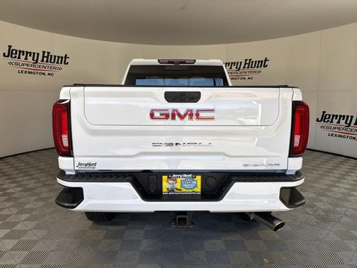 2022 GMC Sierra 2500 Denali