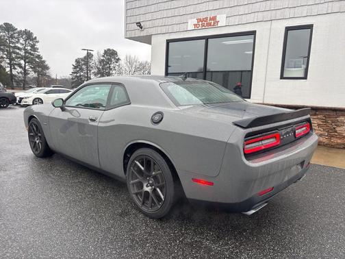 2017 Dodge Challenger R/T