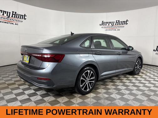 Platinum Gray Metallic 2025 Volkswagen Jetta 1.5T Sport