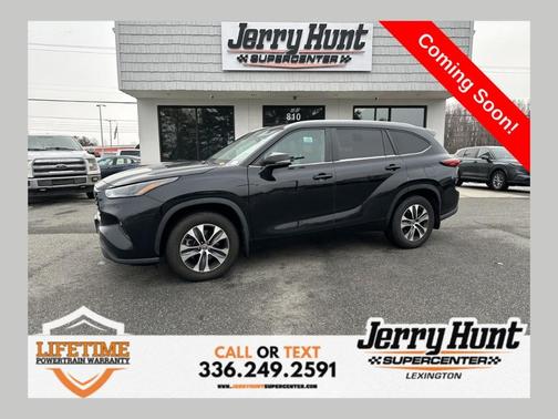 2023 Toyota Highlander XLE