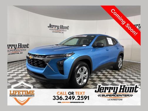 2025 Chevrolet Trax LS