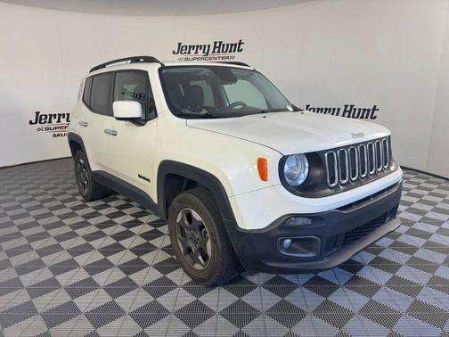 Alpine White 2016 Jeep Renegade Latitude