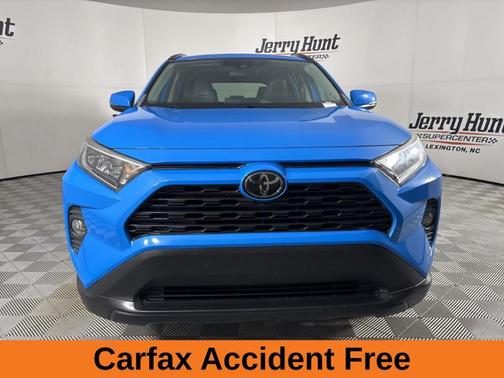 2020 Toyota RAV4 XLE Premium