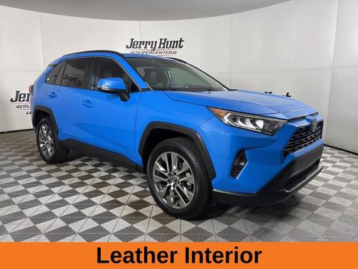 2020 Toyota RAV4 XLE Premium