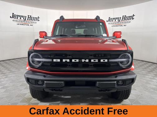 2022 Ford Bronco Outer Banks