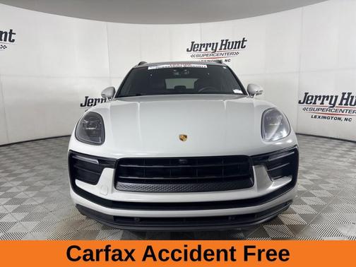 Gray 2022 Porsche Macan Base