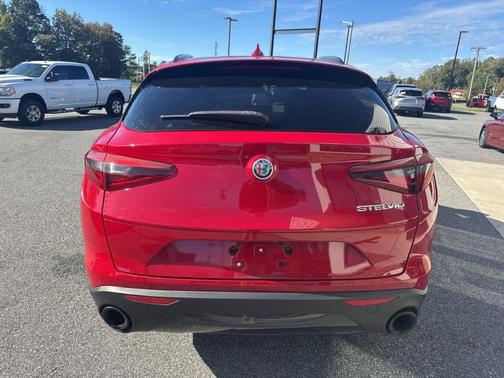 2022 Alfa Romeo Stelvio Sprint