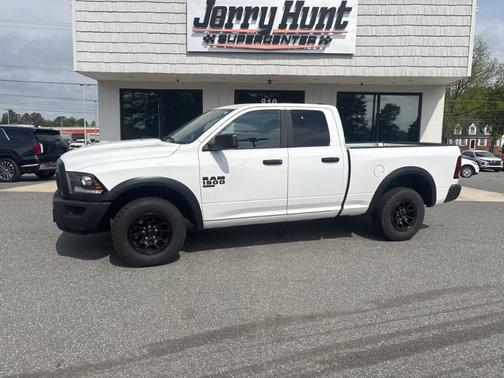 2022 RAM 1500 Classic SLT