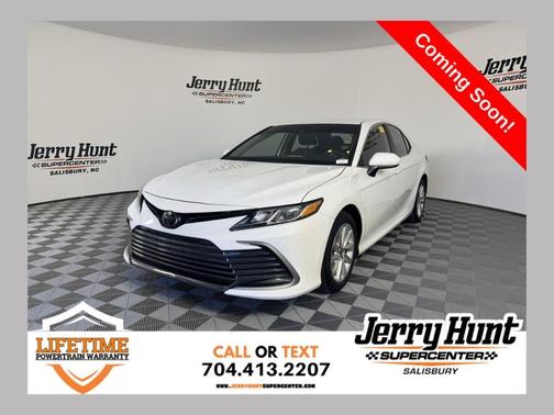 2024 Toyota Camry LE