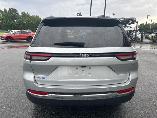2023 Jeep Grand Cherokee 4xe Base