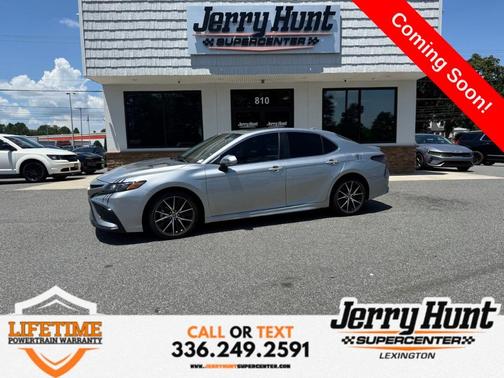 2023 Toyota Camry SE