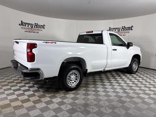 2025 Chevrolet Silverado 1500 WT