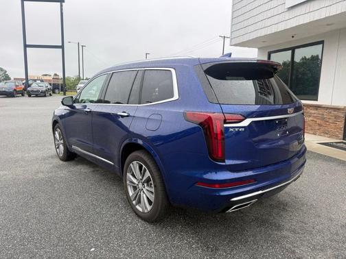 Blue Metallic 2025 Cadillac XT6 Premium Luxury FWD